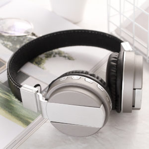 B29 Wireless Bluetooth Headphone With Microphone Silver 2